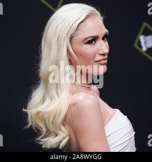 Cantante Gwen Stefani indossa Vera Wang arriva al 2019 E! People's Choice Awards tenutosi a Barker Hangar su Novembre 10, 2019 in Santa Monica, Los Angeles, California, USA. (Foto di Xavier COLLIN/Image Press Agency) Foto Stock