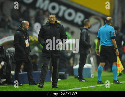 10 novembre 2019; Bessa Stadium, Porto, Portogallo; Portoghese campionato 2019/2020, Boa Vista contro FC Porto; Boa Vista manager Lito Vidigal - uso editoriale Foto Stock