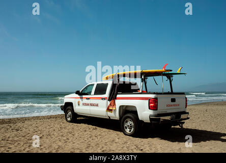 Ocean veicolo di soccorso di Ocean bagnini su Ocean Beach, San Francisco, California, Stati Uniti d'America. Sep 2019 Foto Stock