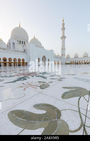 Moschea Sheikh Zayed di Abu Dhabi, Emirati arabi uniti Foto Stock