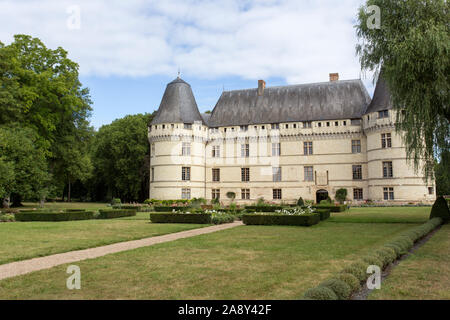 Valle della Loira, Francia - 11 agosto 2016: Il Chateau de l'Islette, Francia. Questo castello rinascimentale è situato nella Valle della Loira. Foto Stock