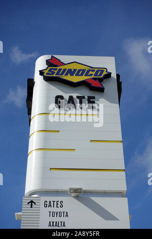 Il Gate Sunoco Segno dentro il Daytona International Speedway Daytona Beach Florida USA Sunoco è il carburante ufficiale della NASCAR Foto Stock