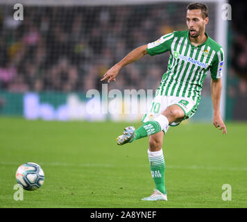 SEVILLA, 10-11-2019. Primera Division campionato spagnolo. LaLiga. Estadio Benito Villamarin. Sergio Canales (Real Betis) durante il gioco Real Betis - Sevilla FC. Foto Stock