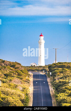 Portland, Victoria, Australia - 12 Ott 19: Cape Nelson faro è stato costruito nel 1884 con una stazione del telegrafo attaccato con una linea attraverso a Melbourne Foto Stock