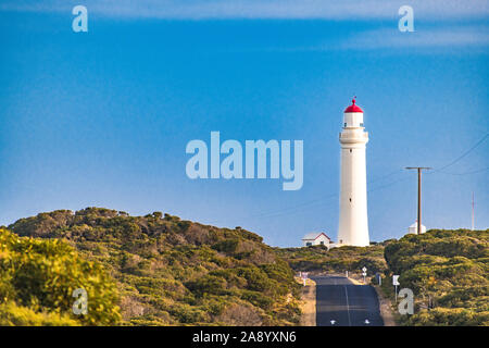 Portland, Victoria, Australia - 12 Ott 19: Cape Nelson faro è stato costruito nel 1884 con una stazione del telegrafo attaccato con una linea attraverso a Melbourne Foto Stock