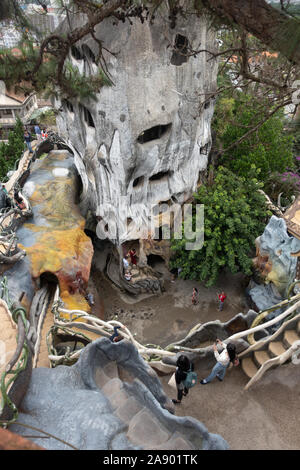 Interessante architettura al Crazy House di Dalat / Da Lat Vietnam Foto Stock