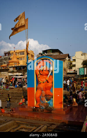 Grande idolo di dio indù Hanuman Foto Stock