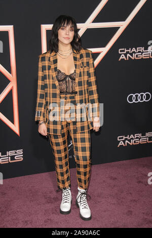 Los Angeles, Stati Uniti d'America. Xi Nov, 2019. Upsahl presso la Columbia Pictures' 'Charlie's Angels' Premiere Mondiale tenutasi al Regency Theatre di Westwood, CA, 11 novembre 2019. Photo credit: Giuseppe Martinez/PictureLux Credito: PictureLux/Hollywood Archive/Alamy Live News Foto Stock