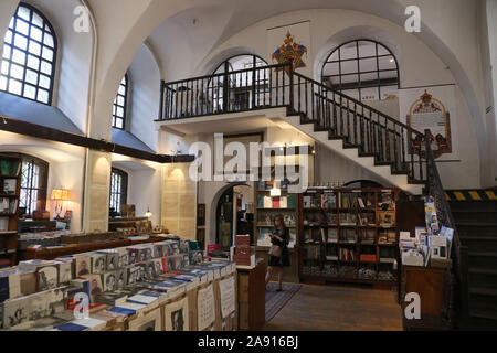 Cracovia. Cracovia. La Polonia. "Austeria' casa editrice, bookshop e redattori. Kazimierz, ex quartiere ebraico. Foto Stock