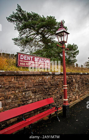 Dent stazione ferroviaria, Cowgill, South Lakeland District della Cumbria, la più alta al di sopra del livello del mare in Inghilterra a 1150 piedi Foto Stock