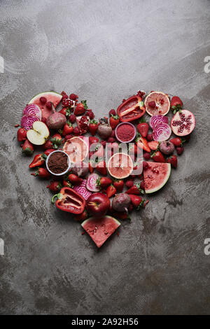 Rosso di frutta e verdura Foto Stock