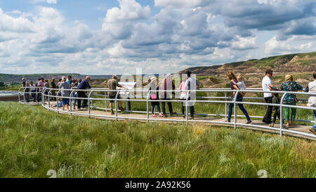 Royal Tyrrell Museum, centro di ricerca paleontologica noto per la sua collezione di oltre 130,000 fossili; Drumheller, Alberta, Canada Foto Stock