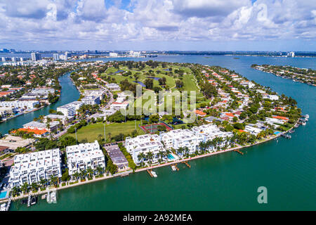 Miami Beach Florida,Normandy Shores Isles golf club,Biscayne Bay Water Waterfront residenze, Iris on the Bay aereo vista dall'alto, Foto Stock