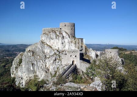 Srebrenik Fortezza / Tvrđava Srebrenik Foto Stock