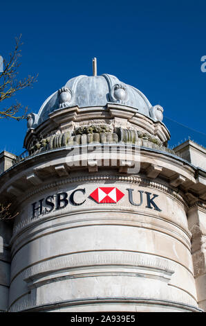 Worthing, West Sussex, Regno Unito, Novembre 12, REGNO UNITO HSBC Bank Building a Worthing Town Center. Foto Stock