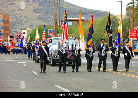 Inizio del centesimo veterani parata del giorno in Tucson AZ Foto Stock