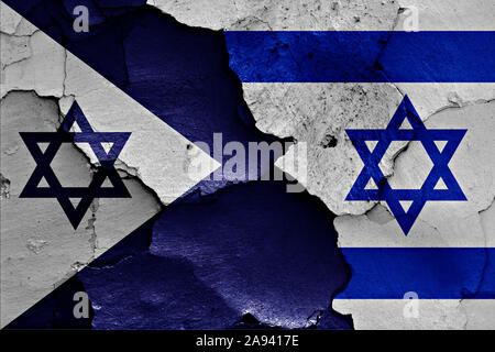 Le bandiere della marina israeliana e Israele dipinta sulla parete incrinato Foto Stock
