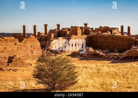 Grande recinto di Musawwarat es-Sufra; Stato del Nord, Sudan Foto Stock