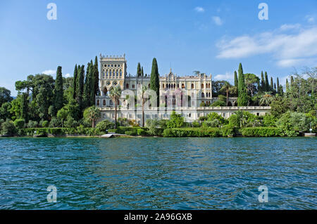 L'Isola del Garda o Isola Borghese è la più grande isola del Lago di Garda - Italia, Isola del Garda si trova nel sud-ovest del Lago di Garda nel golfo Foto Stock