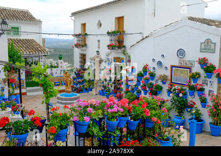 Iznajar, in provincia di Cordoba, Andalusia. Spagna Foto Stock