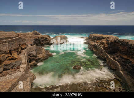 Charco Manso spiaggia vulcanica, una lunga esposizione fotografia, Echedo, Valverde, El Hierro Island, Isole canarie, Spagna Foto Stock