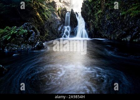 Plodda cascate, Glen Affric, Scozia Foto Stock