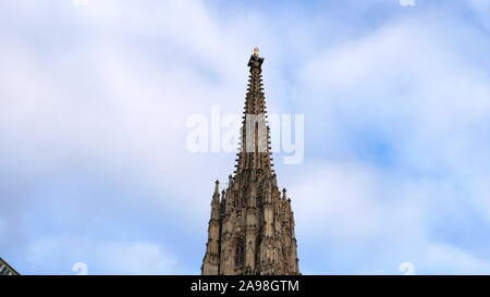 Il campanile della cattedrale di Santo Stefano a Vienna Foto Stock