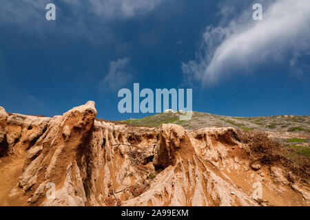 Scogliere di arenaria a Point Loma. Cabrillo National Monument Park, costa californiana Foto Stock