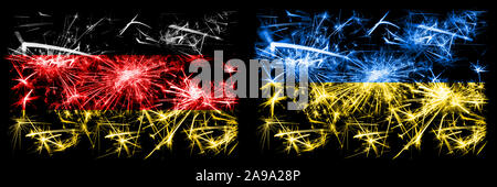 Germania, Tedesco vs Ucraina, ucraino di Capodanno Viaggi fuochi d'artificio spumanti concetto flag di sfondo. Combinazione di due stati astratta fla Foto Stock