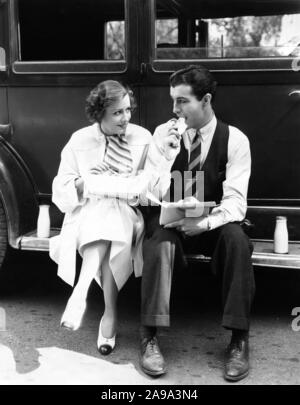 IRENE DUNNE e ROBERT TAYLOR in magnifica ossessione (1935), diretto da John M. STAHL. Credito: Universal Pictures / Album Foto Stock