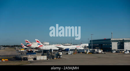 British Airways aerei al Terminal 5 di Londra Heathrow, Inghilterra Foto Stock