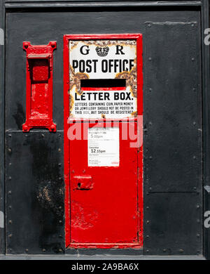 Tradizionale British Post Office Letter Box Foto Stock
