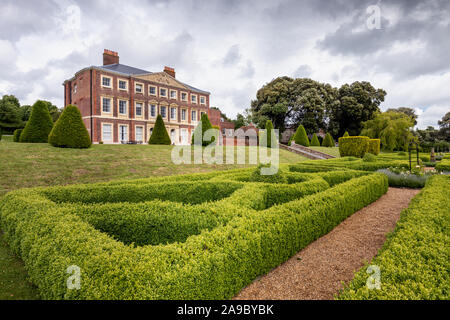 Goodnestone Park è una casa nobiliare e giardini nella parte meridionale del villaggio di Goodnestone, Dover, Kent, Regno Unito Foto Stock