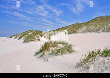 Wolken über Baltrum, Dünenlandschaft, Ostfriesische isole, Niedersachsen, Bundesrepublik Deutschland, Foto Stock