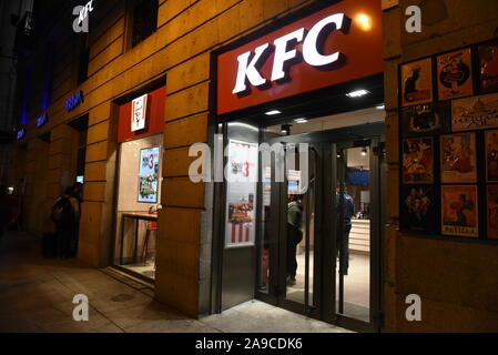 KFC Kentucky Fried Chicken ristorante visto in Madrid. Foto Stock