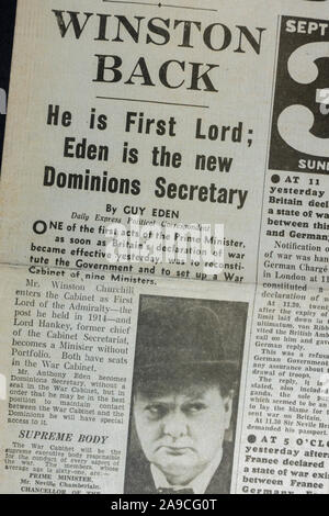 "Winston indietro' headline nel Daily Express (replica), 4 settembre 1939, il giorno dopo la Seconda Guerra Mondiale è stata dichiarata.