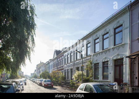 Vecchi edifici residenziali in Geibelstraße, Bremen-Findorff, Brema, Germania, Europa Foto Stock