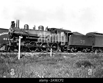 Fotografia del canadese Northern locomotore ferroviario, numero 75, a giunzione Warman, Saskatchewan, prese nel 1907. Foto Stock