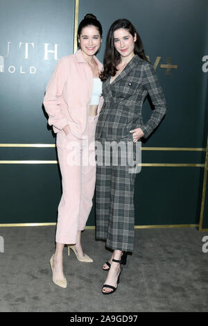 Novembre 11, 2019, Beverly Hills, CA, Stati Uniti d'America: LOS ANGELES - NOV 11: Caroline Huey, Rebecca Huey al ''La verità si dice " Premiere proiezione a Samuel Goldwyn Theatre nel novembre 11, 2019 in Beverly Hills, CA (credito Immagine: © Kay Blake/ZUMA filo) Foto Stock