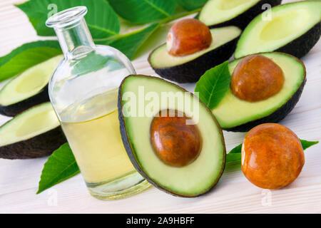 Avocado - olio e frutta Foto Stock