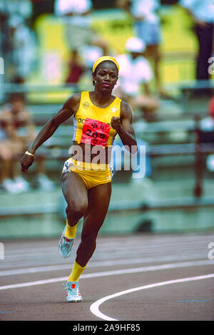 Valerie Brisco ganci competono al 1988 noi del team olimpico prove Giochi Estivi Foto Stock