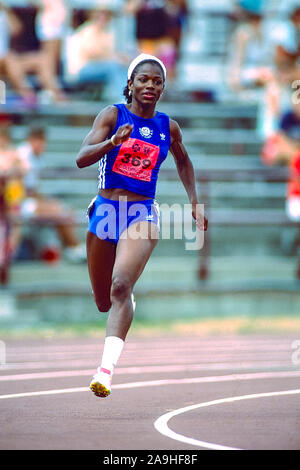 Valerie Brisco ganci competono al 1988 noi del team olimpico prove Giochi Estivi Foto Stock