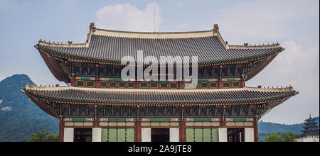 Il Palazzo Gyeongbokgung motivi a Seul, Corea del Sud Foto Stock