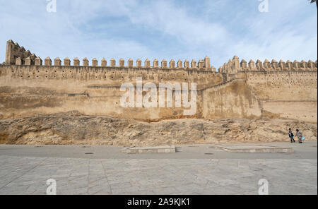 Fez, in Marocco. Il 9 novembre 2019. una vista delle mura della città antica Foto Stock