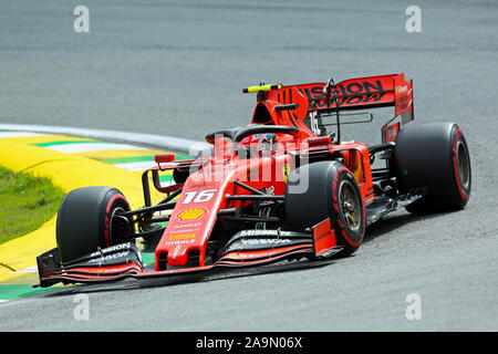 Sao Paulo, Brasile. 16 Nov 2019. Il 16 novembre 2019; Autodromo José Carlos Pace, Sao Paulo, Brasile; Formula Uno Brasile Grand Prix, giornata di qualifica; Charles Leclerc (MON) Scuderia Ferrari SF90 - Editoriale usare carte di credito: Azione Plus immagini di sport/Alamy Live News Foto Stock