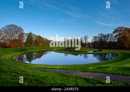 Rilievi, Charles Jancks,scozzese Galleria Nazionale di Arte Moderna, Edimburgo - Scozia Foto Stock