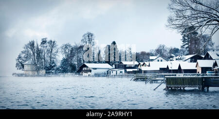 Una immagine di un bel paesaggio invernale in Baviera Germania Foto Stock