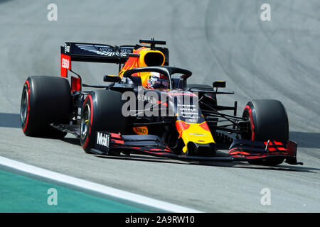 17 novembre 2019; Autodromo José Carlos Pace, Sao Paulo, Brasile; Formula Uno Brasile Grand Prix, il giorno della gara; Max Verstappen (NED) Red Bull Racing RB15 conduce la gara - uso editoriale Foto Stock