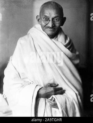 , Gandhi Mohandas Karamchand Gandhi (1869 - 1948) Indiano avvocato e anti-nazionalista coloniale Foto Stock