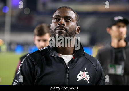 Los Angeles, CA. 17 Nov, 2019. Michael Vick durante il gioco di NFL tra Chicago Bears vs Los Angeles Rams presso il Los Angeles Memorial Coliseum di Los Angeles, Ca su Novembre, 2019. Jevone Moore. Credito: csm/Alamy Live News Foto Stock